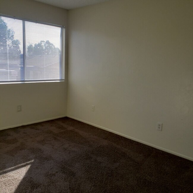 Building Photo - 2309 Westholme Blvd