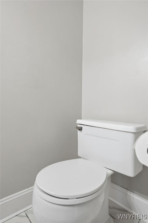 Building Photo - 8221 Clarence Ln N