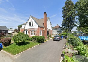 Building Photo - 19 Calvin Ave