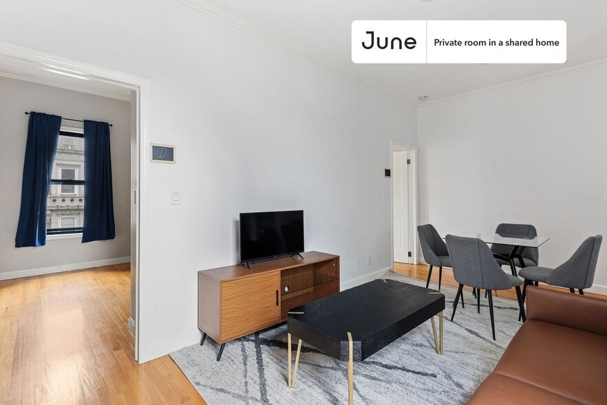 Building Photo - Room in Shared 4 bed/1 bath home in Hamilton Heights