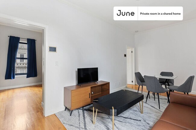 Building Photo - Room in Shared 4 bed/1 bath home in Hamilton Heights