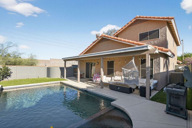 Building Photo - Spacious 4BR House in Scottsdale