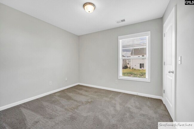 Building Photo - 154 Silver Run Pl