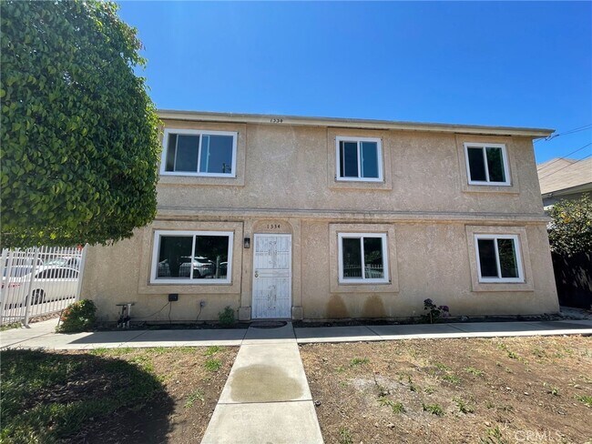Primary Photo - 1332 W 20th St
