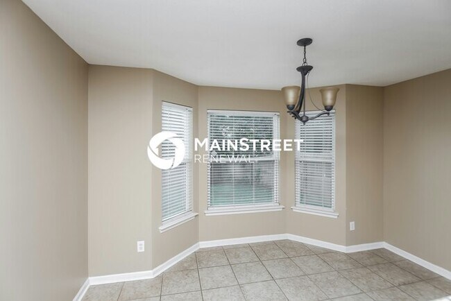 Building Photo - 4 Bedroom Pet-Friendly Home in Villa Rica, GA with Main Street Renewal