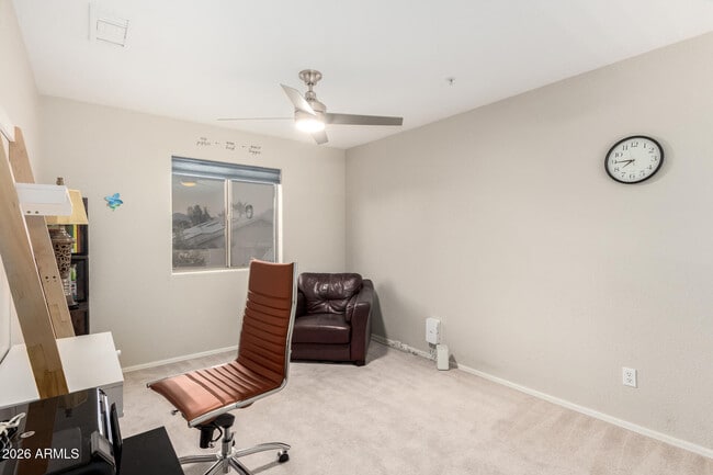 Building Photo - 9696 E Sheena Dr