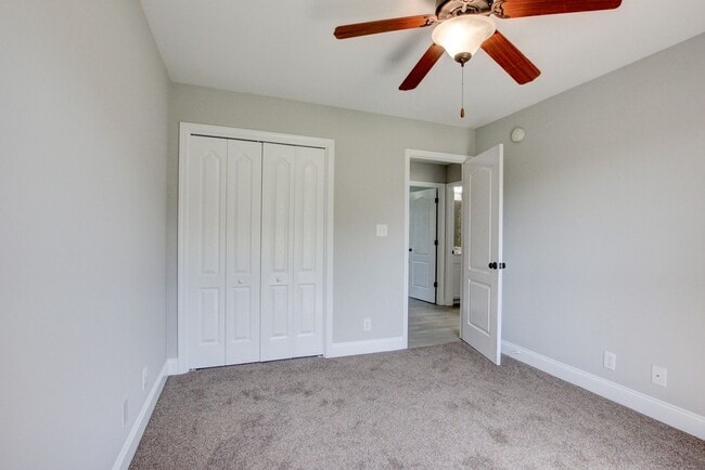 Building Photo - Bonus room is HUGE.  WOW