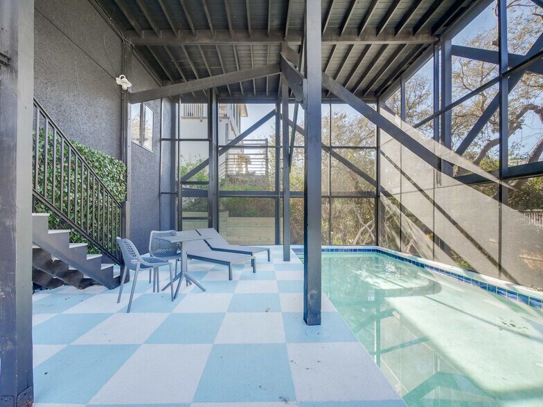 Building Photo - 5537 Pelican Way