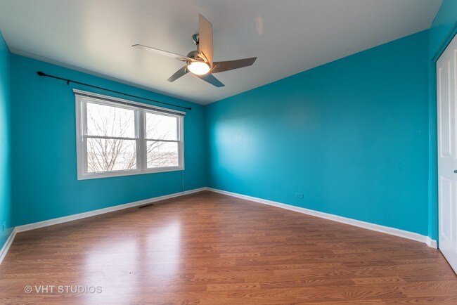 Building Photo - 565 Coventry Ln