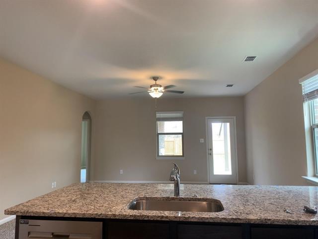 Building Photo - 224 Elam Dr