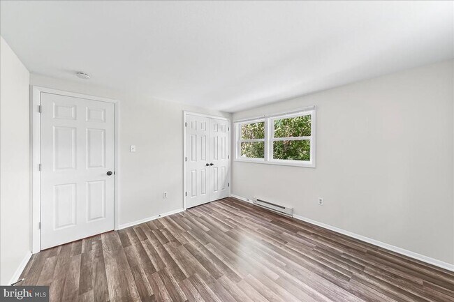 Building Photo - 436 Spackman Ln