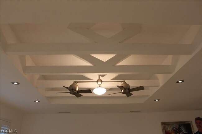 Building Photo - 5354 Coral Ave