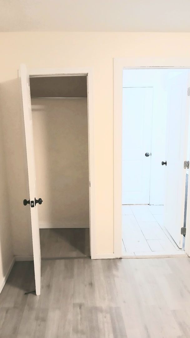 Building Photo - 408 Bowen Ave