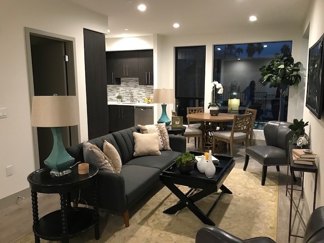 Floorplan - Lido Apartments - 115 S St Andrews