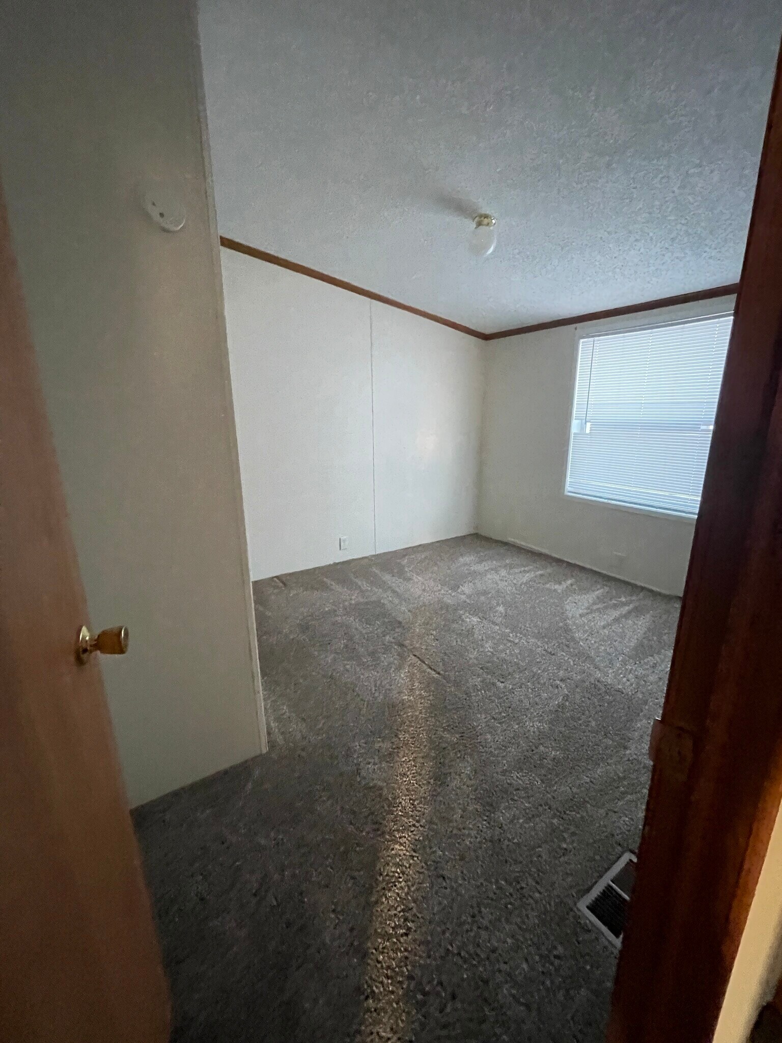 Building Photo - 106 Ashley Cir