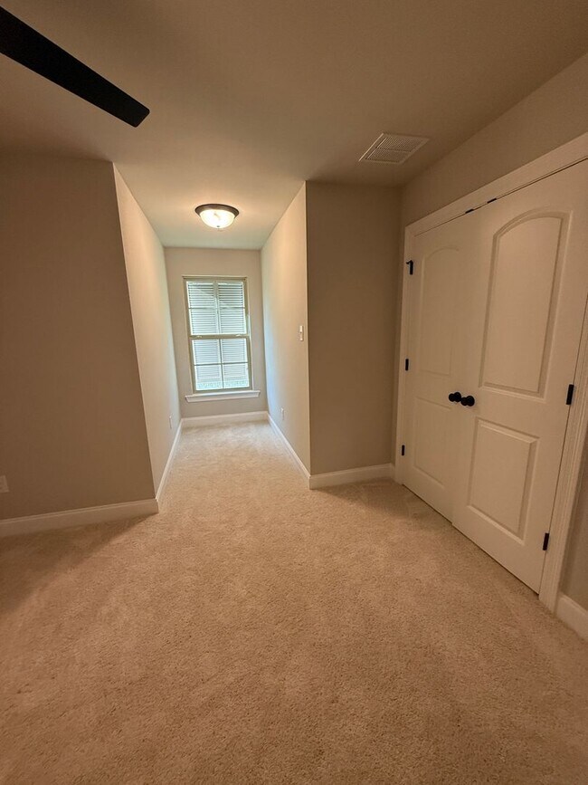 Building Photo - Move in Ready! Beautiful 3 Bedroom and 3 Baths New Construction Home