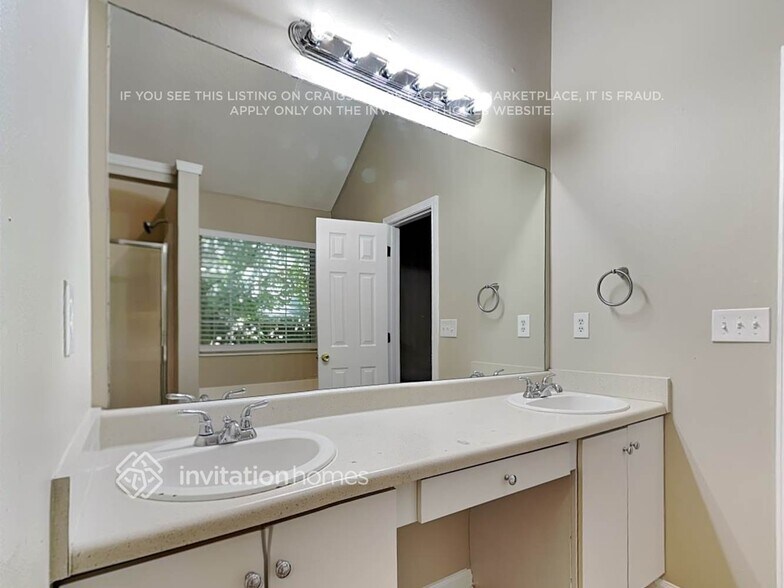 Building Photo - 4831 Wilkins Station Dr