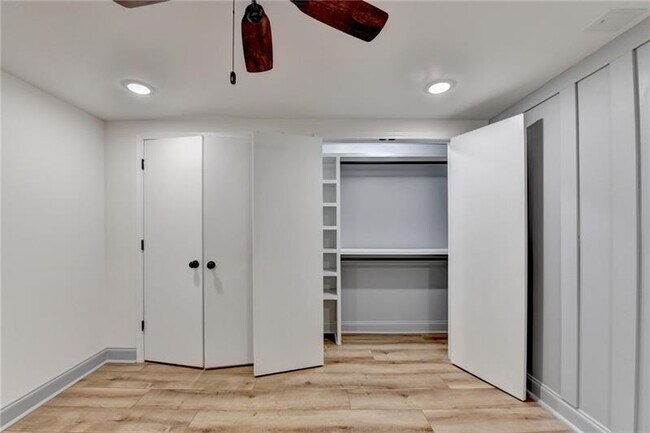 Building Photo - 478 Dorsey Cir SW