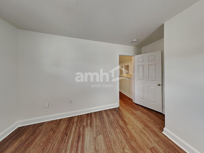 Building Photo - 4403 Mary Point Rd