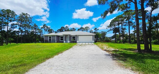 Building Photo - 17186 84th Ct N