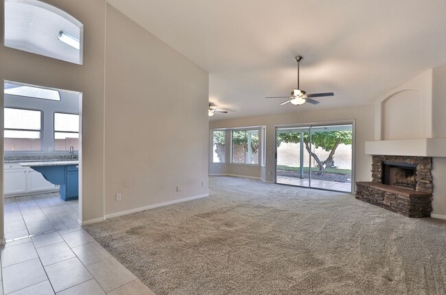 Building Photo - Pet Friendly 5-bedroom, 3 bath Home w/ Pool and Finished Basement