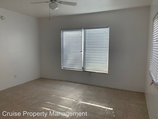 Building Photo - 3871 SW 12th Pl