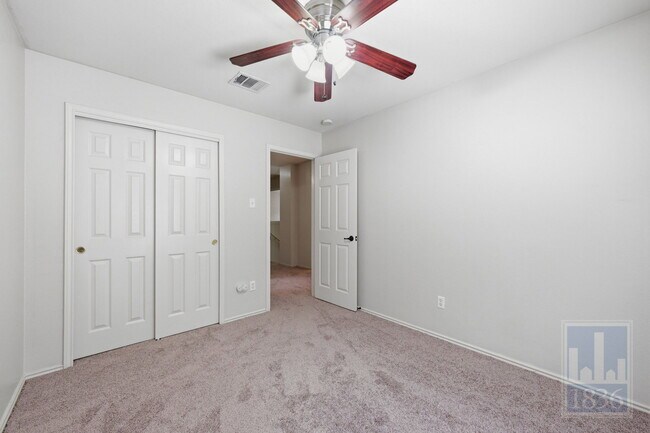 Building Photo - 1506 Fort LLoyd Pl