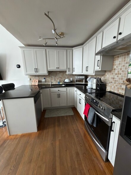 Building Photo - 48 Washington Ave