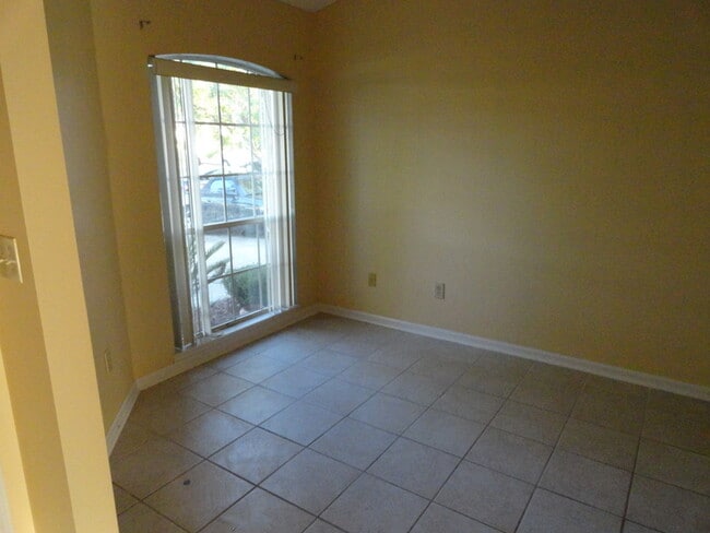 Building Photo - 4524 Crystal Brook Way