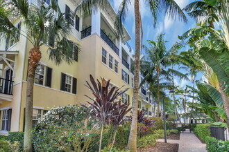 Building Photo - 3120 E Latitude Cir