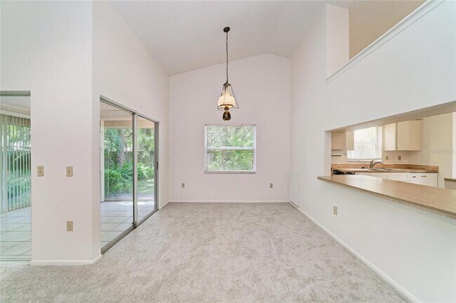 Building Photo - 4863 Village Garden Dr