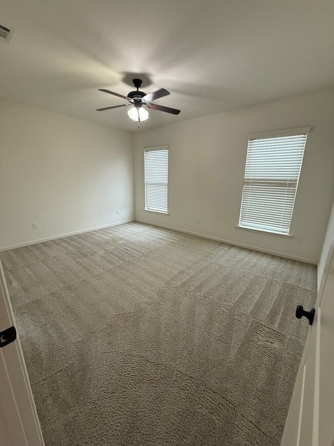 Building Photo - WATER FRONT PROPERTY! BEAUTIFUL 3BD/2BA HOME!