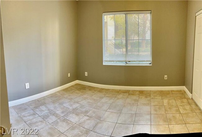 Building Photo - 2 bed&2 bath&1 car garage for rent $1650