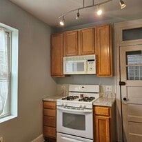Building Photo - 38 Harrison St