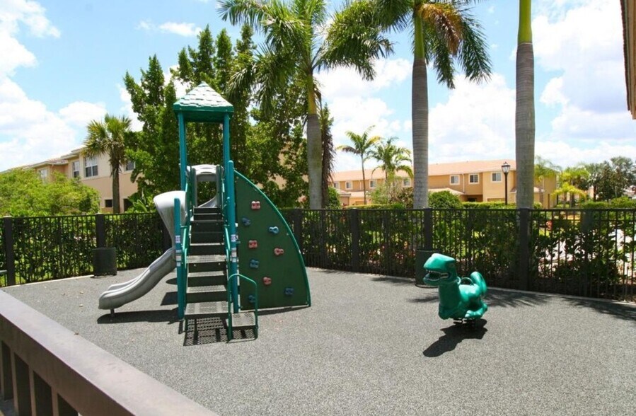 Building Photo - 4018 Cherrybrook Loop