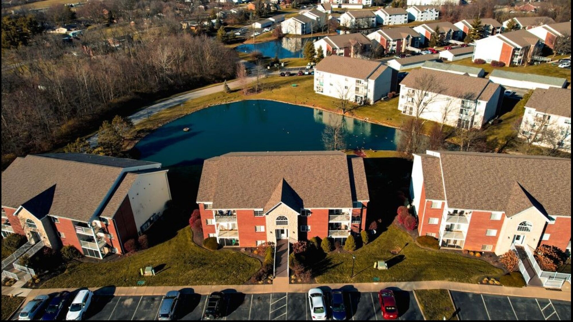 Building Photo - 648 Friars Ln