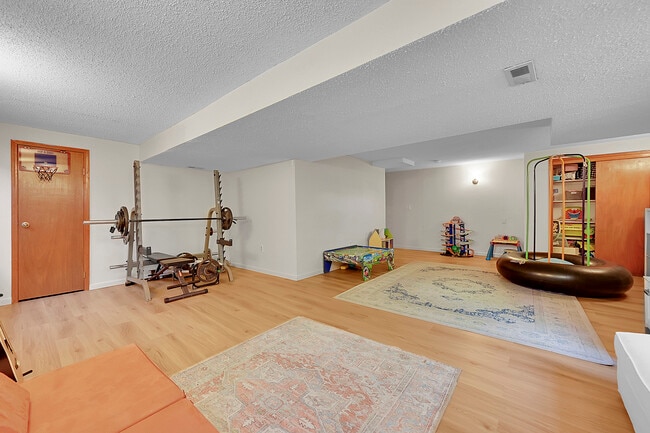 Building Photo - 14602 E Bellewood Pl