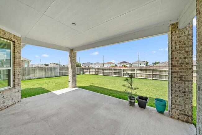 Building Photo - 60 Indian Wells Dr