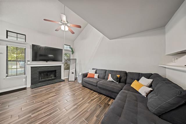 Building Photo - 216 Cutting Horse Ln