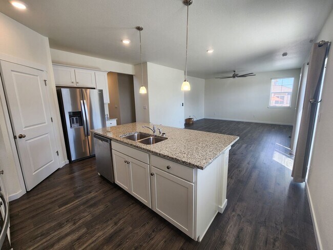 Building Photo - Stunning New Build In Wide Open Bennett!