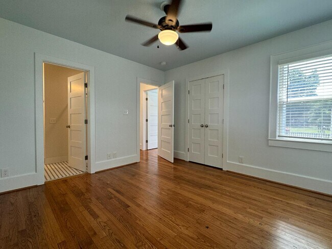 Building Photo - 4807 Wrightsville Ave
