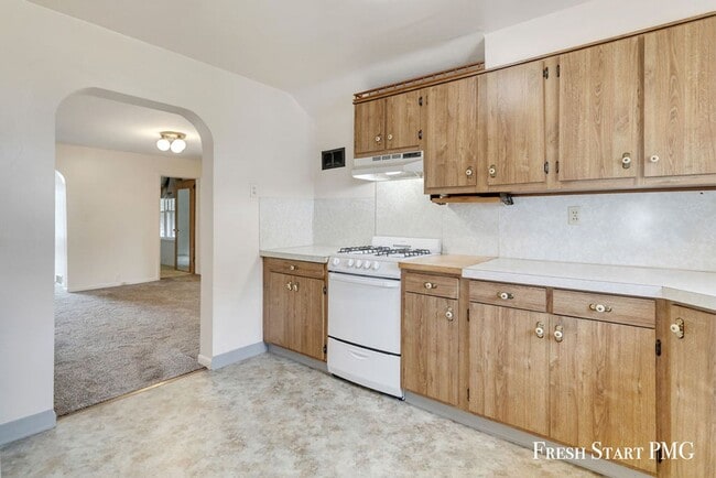Building Photo - Cozy and Convenient Home for Rent