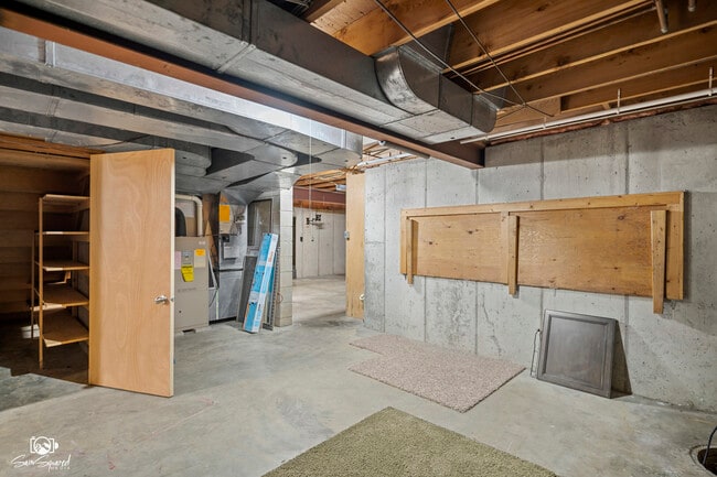 Building Photo - 509 Apollo Dr