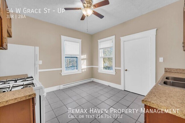 Building Photo - 54 W Grace St