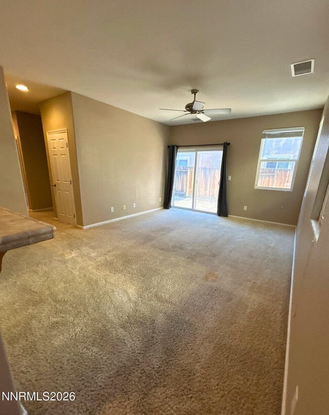 Building Photo - 2035 Echo Valley Pkwy