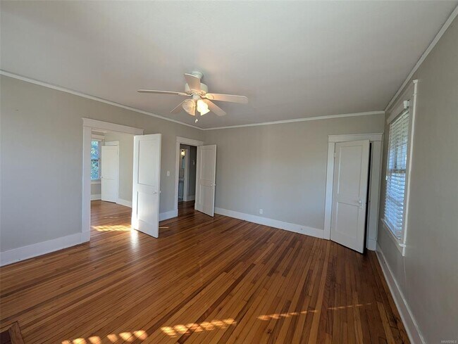 Building Photo - 2166 College St