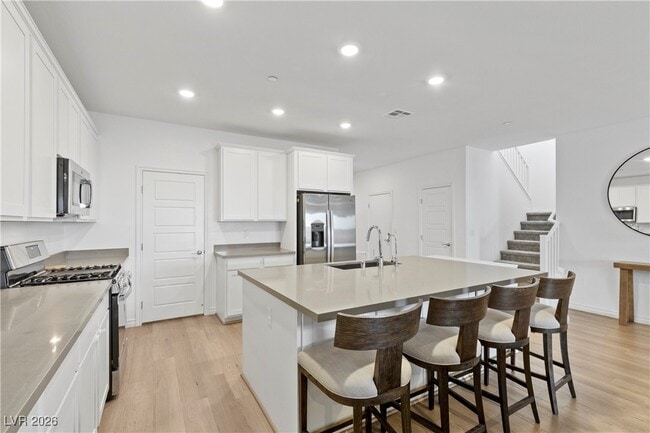 Building Photo - 3508 Liviana Gln Ave