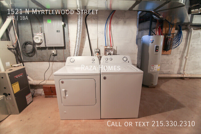 Building Photo - 1521 N Myrtlewood St