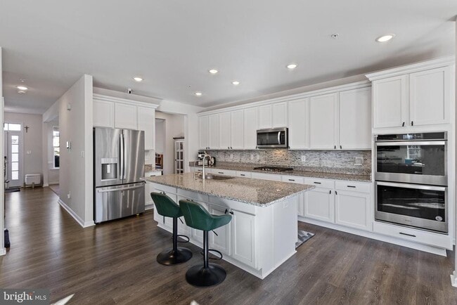Building Photo - 16414 Tortola Dr