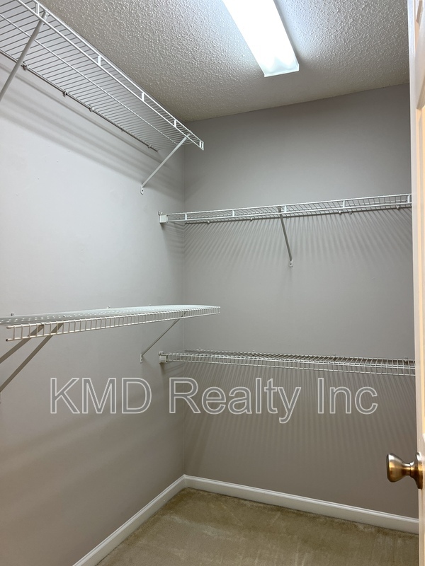 Building Photo - 17053 Turning Stick Ct